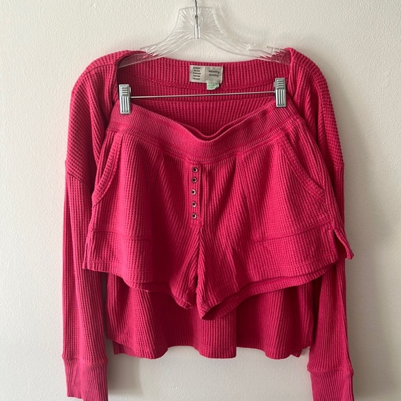 Saturday, Sunday, Monday..Anthropologie short set - Picture 1 of 5